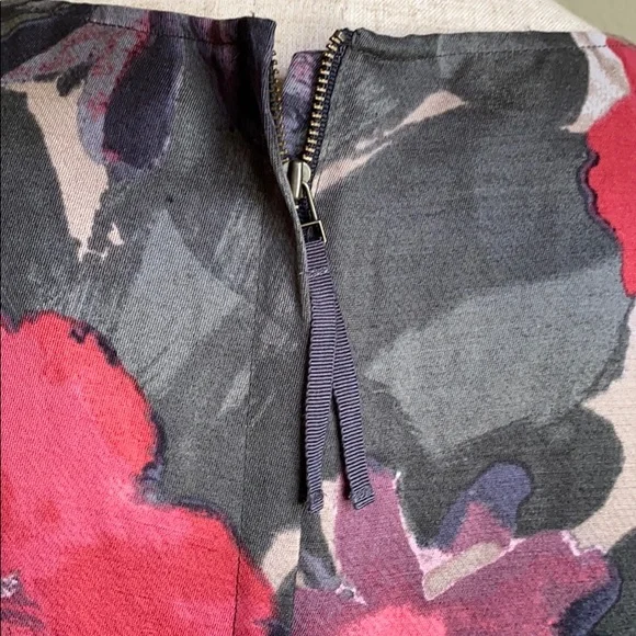 NWT!! Banana Republic MadMen Begonias Print Dress - Picture 7 of 9